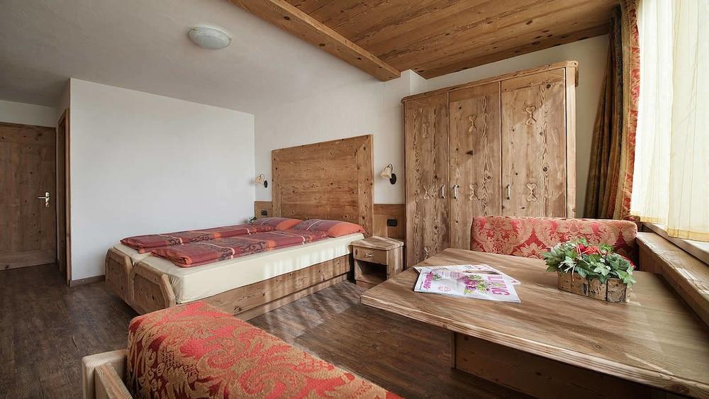 Hotel Champagne Livigno Buitenkant foto