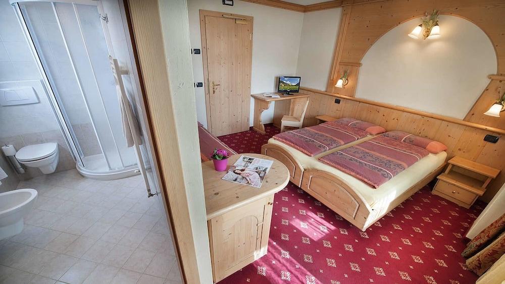 Hotel Champagne Livigno Buitenkant foto