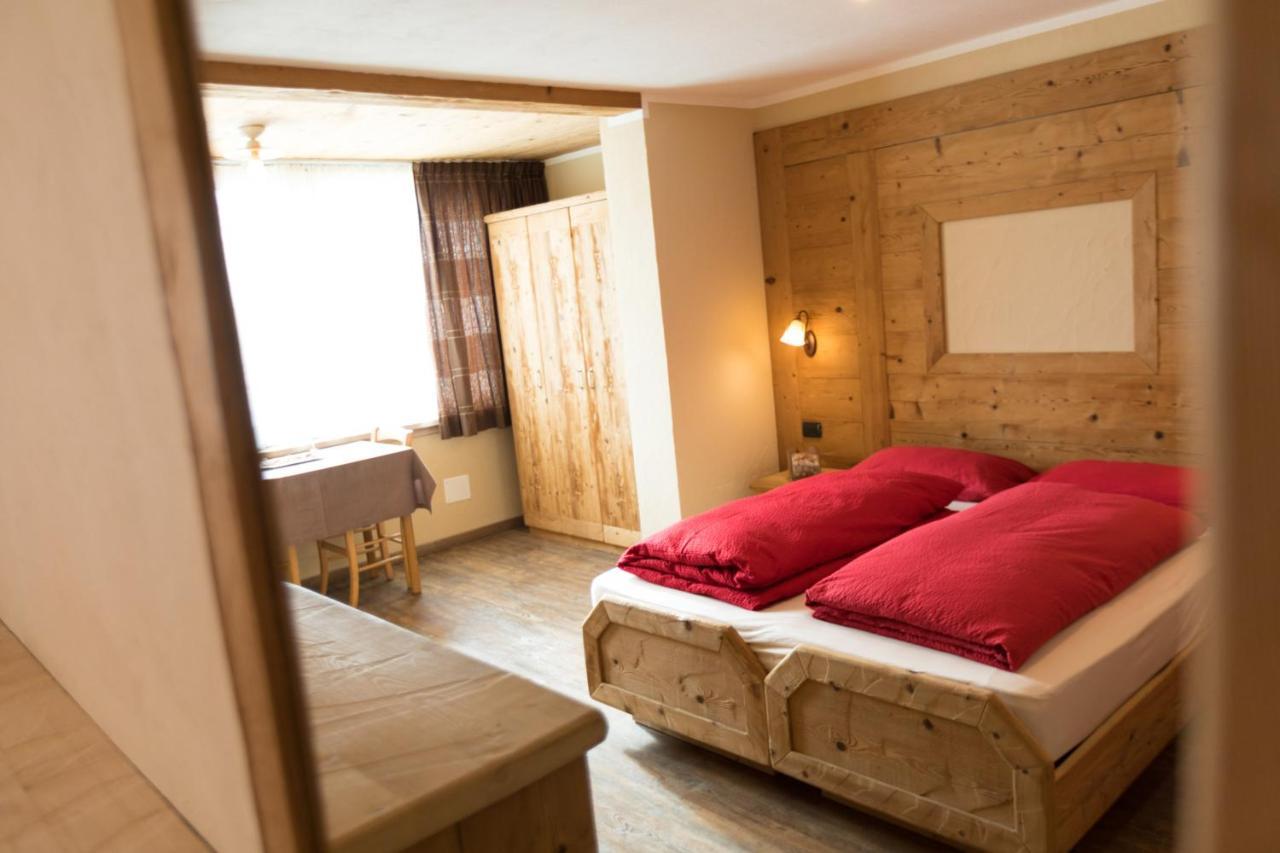 Hotel Champagne Livigno Buitenkant foto