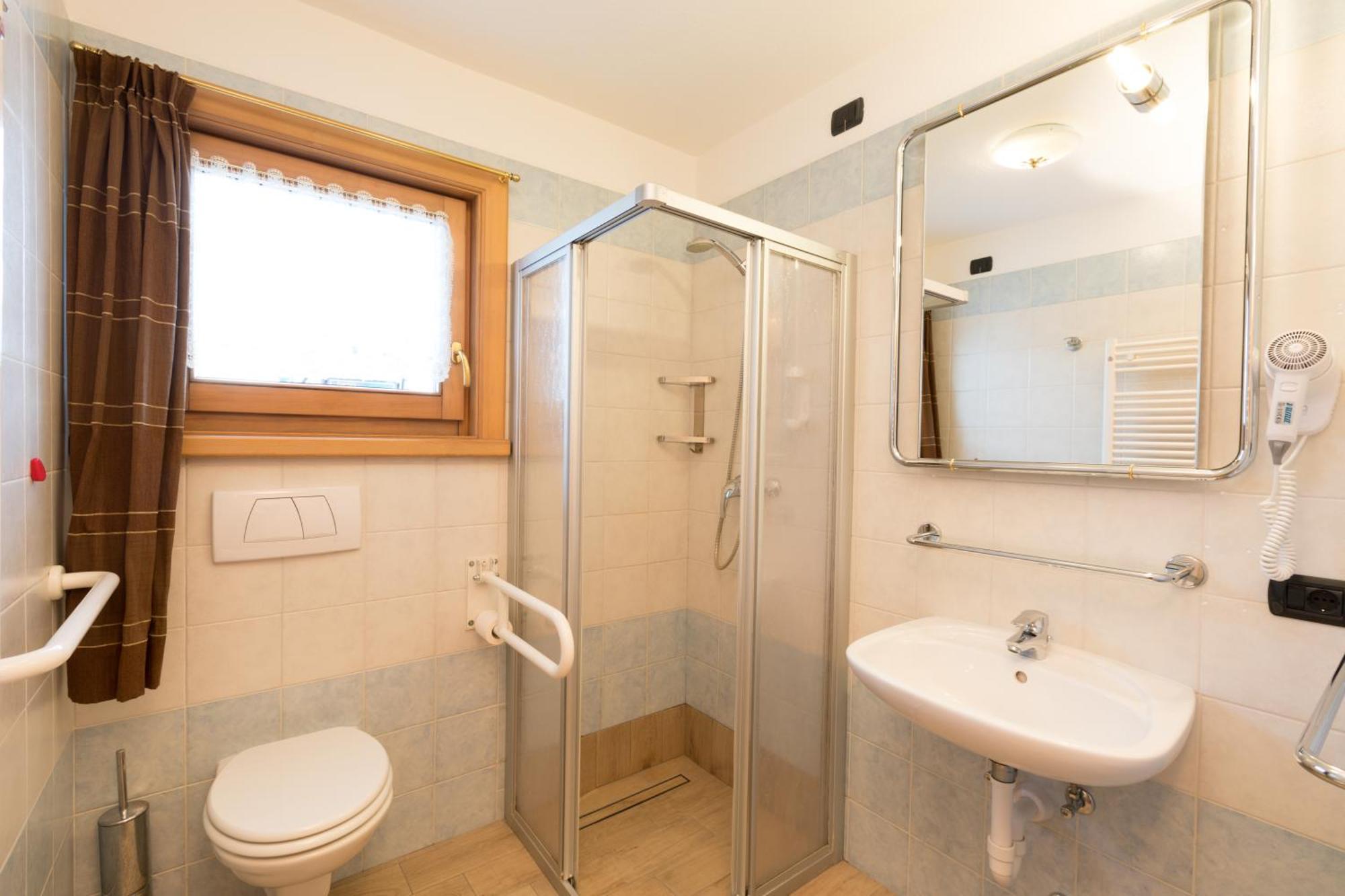 Hotel Champagne Livigno Buitenkant foto