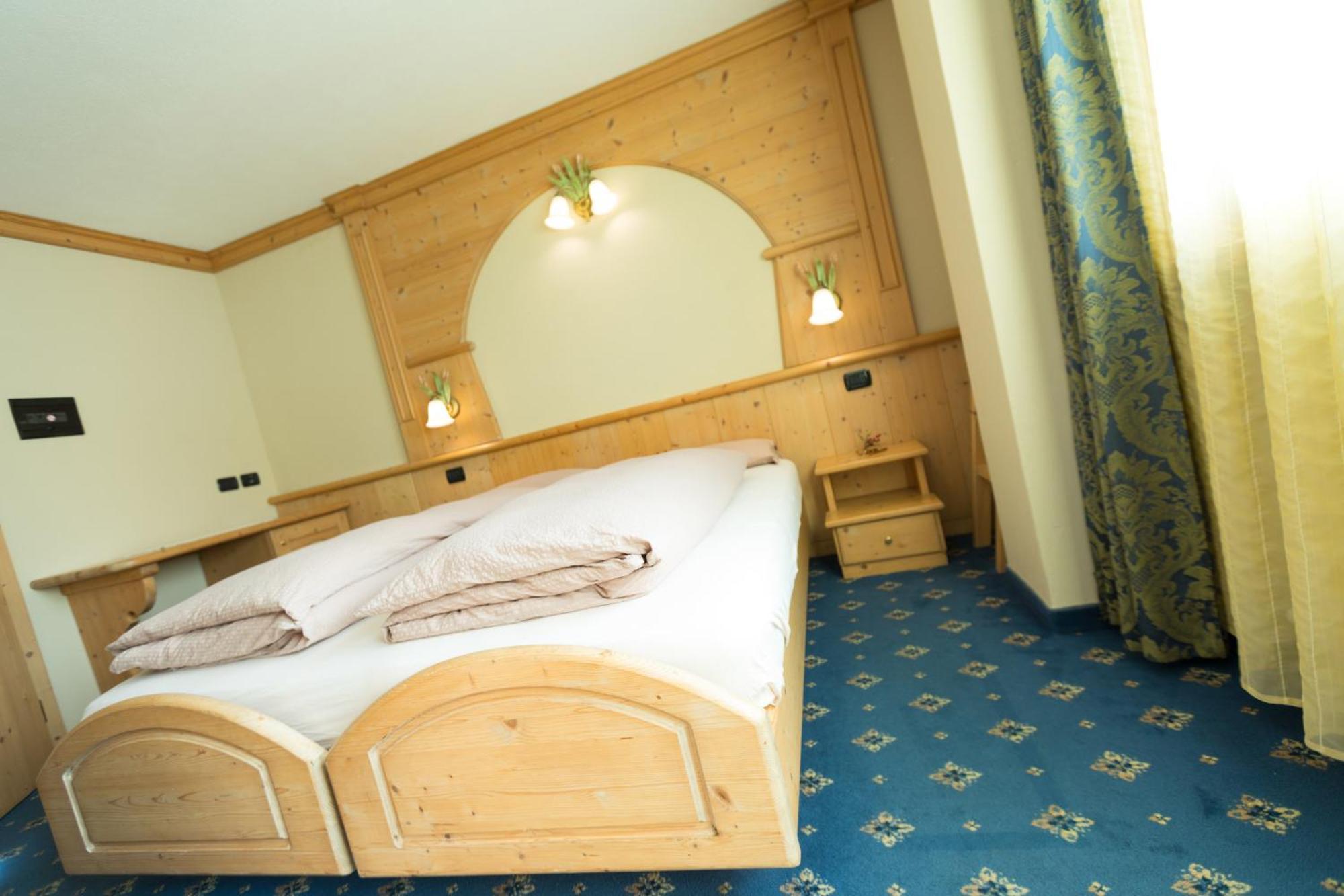 Hotel Champagne Livigno Buitenkant foto