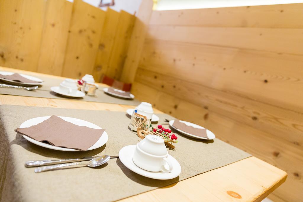 Hotel Champagne Livigno Buitenkant foto
