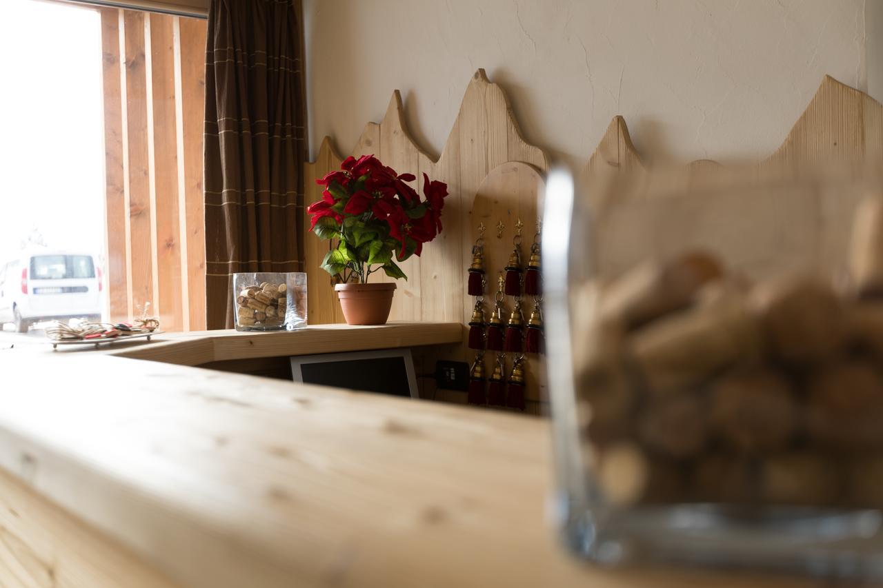 Hotel Champagne Livigno Buitenkant foto