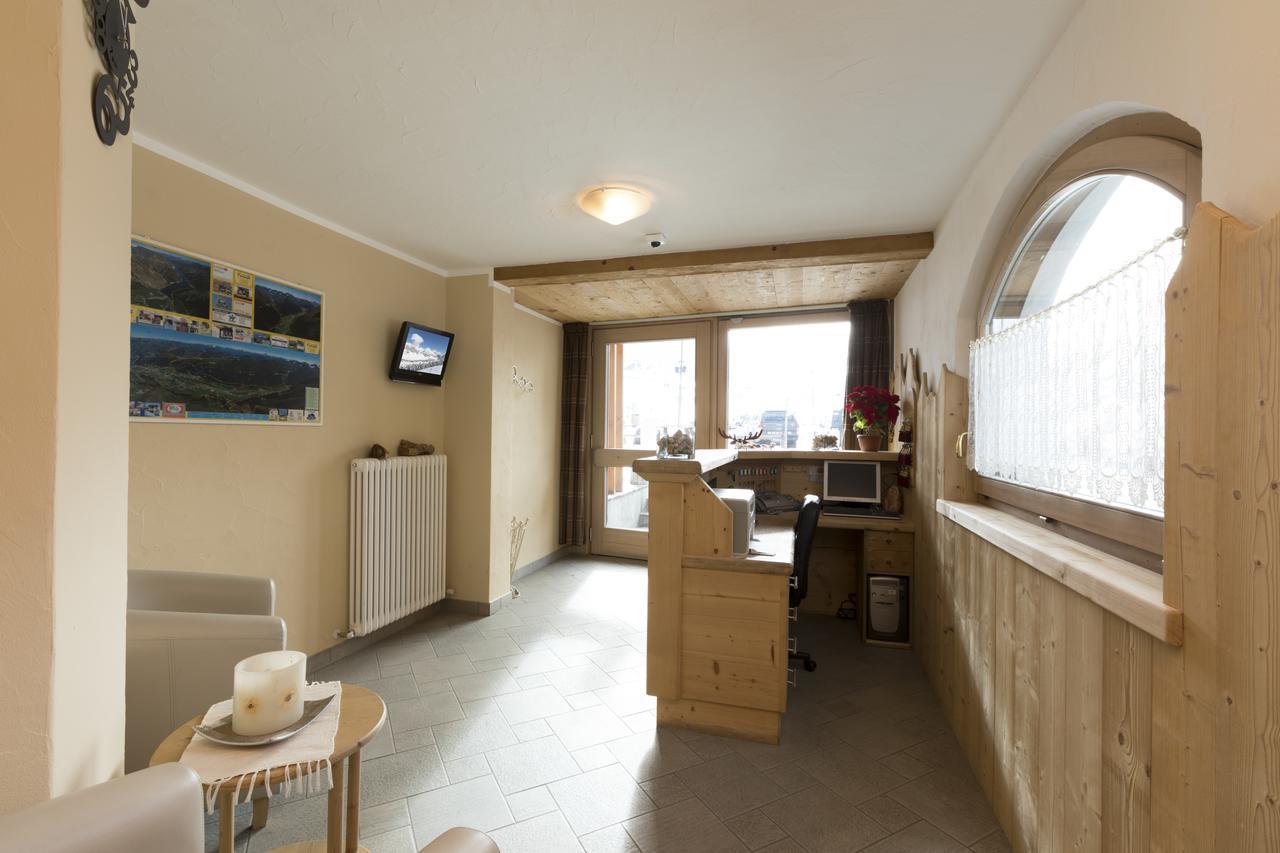 Hotel Champagne Livigno Buitenkant foto
